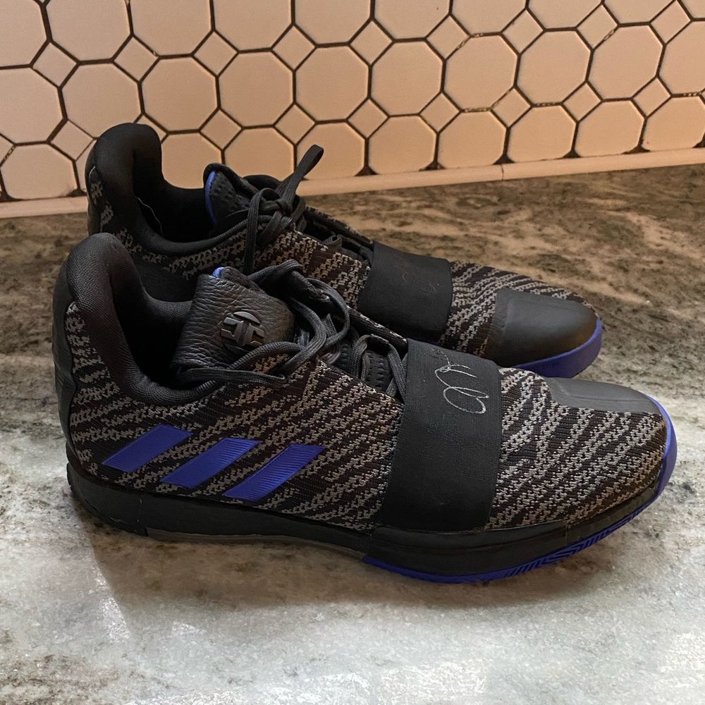James Hardin basketball shoes